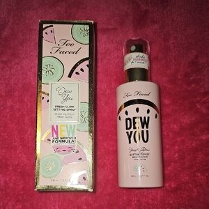 Too Faced Dew You Fresh Glow Setting Spray in Pink and Gold